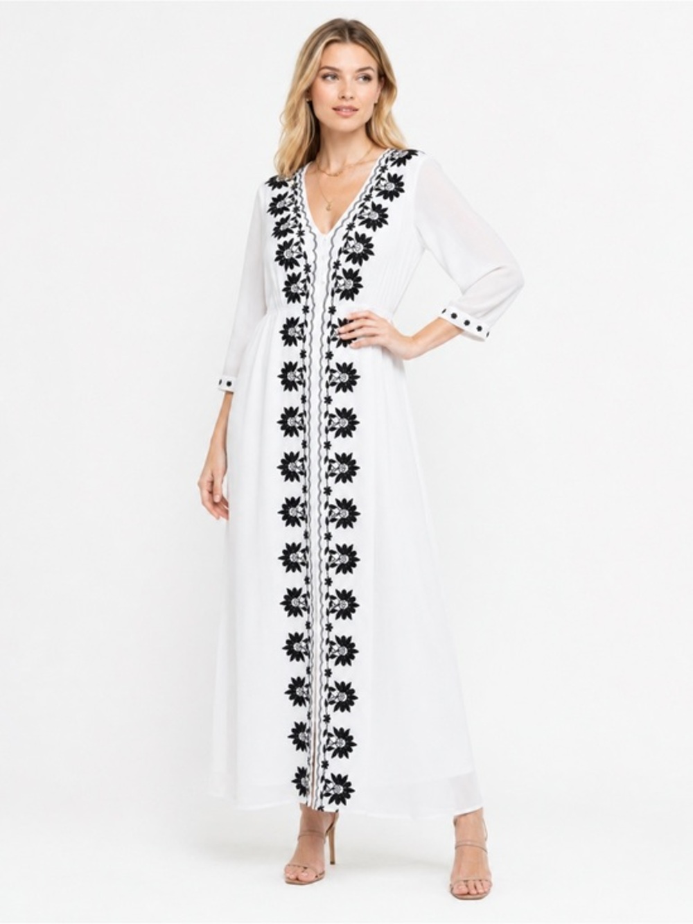 Sage & Vicky MAXI DRESS BLACK WHITE FLORAL EMBROIDERED Hippie Bohemian Sz M